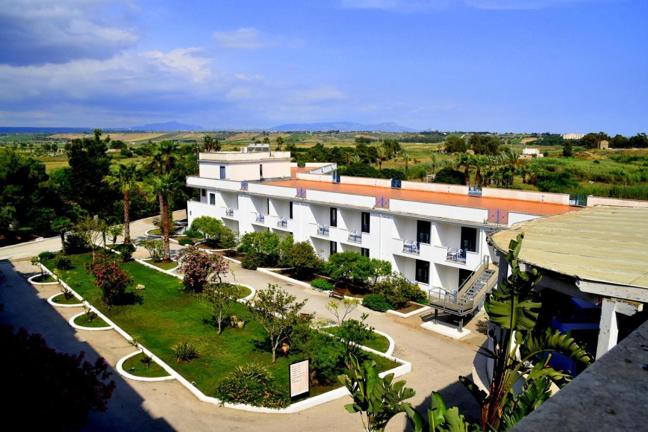 Zeta Club Selinunte Hotel Маринела ди Селинунте Екстериор снимка