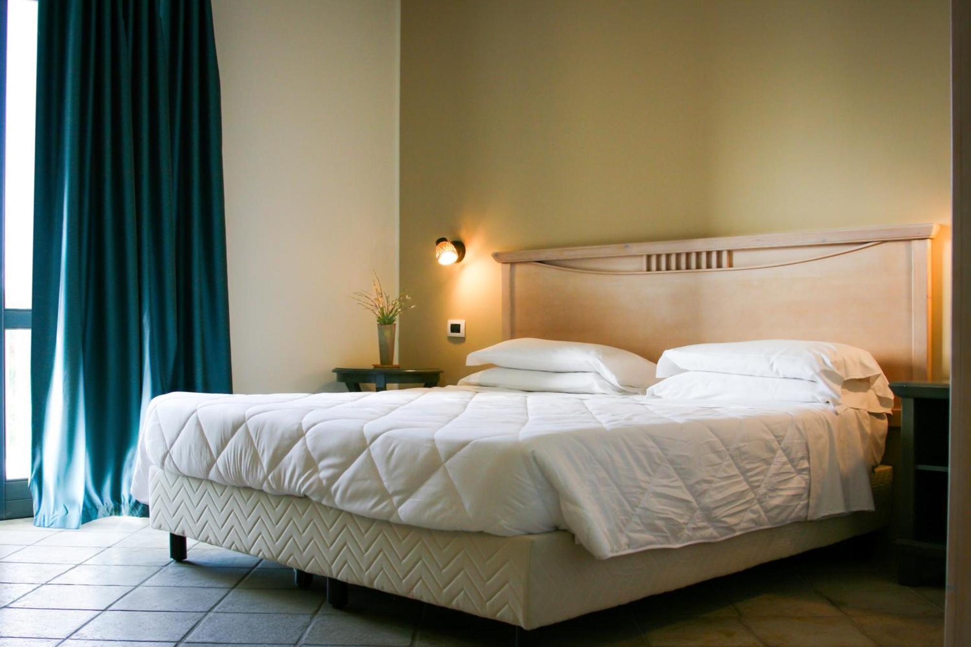 Zeta Club Selinunte Hotel Маринела ди Селинунте Екстериор снимка