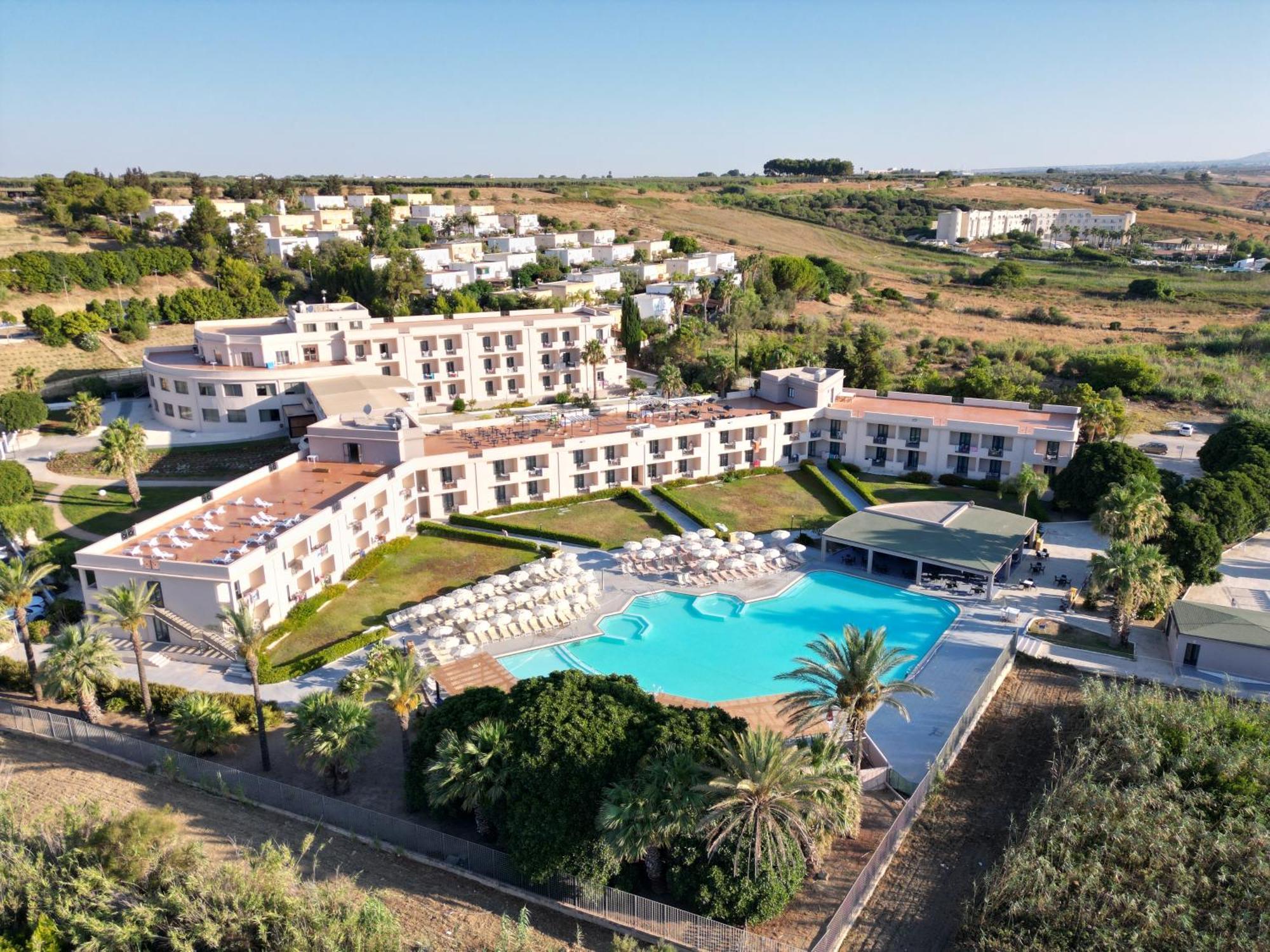 Zeta Club Selinunte Hotel Маринела ди Селинунте Екстериор снимка